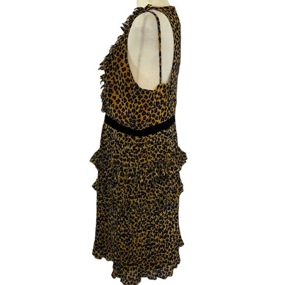 The cutest dress! Foxiedox Leopard Print Accordian Pleat Ruffled Mini Dr… - Picture 4 of 11